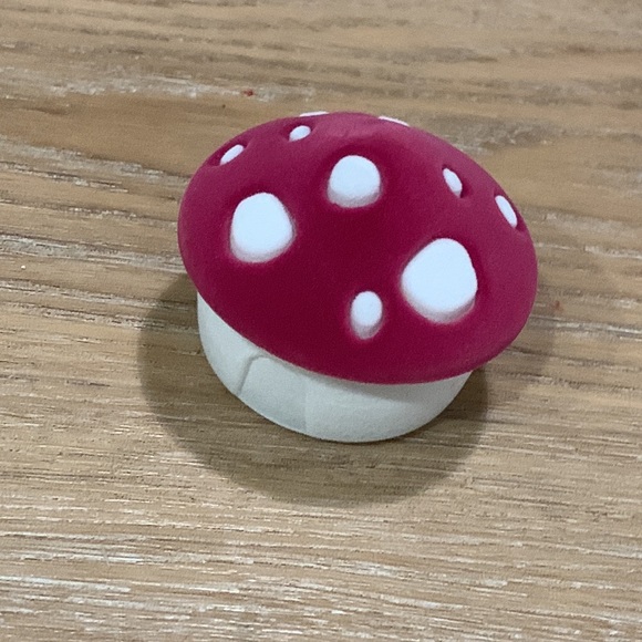 Dainty petite tiny red & gold mushroom earrings - Picture 3 of 5